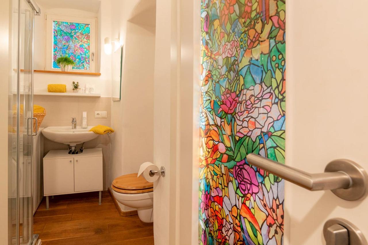 Roomerie Im Zentrum Зулцбах-Розенберг Екстериор снимка