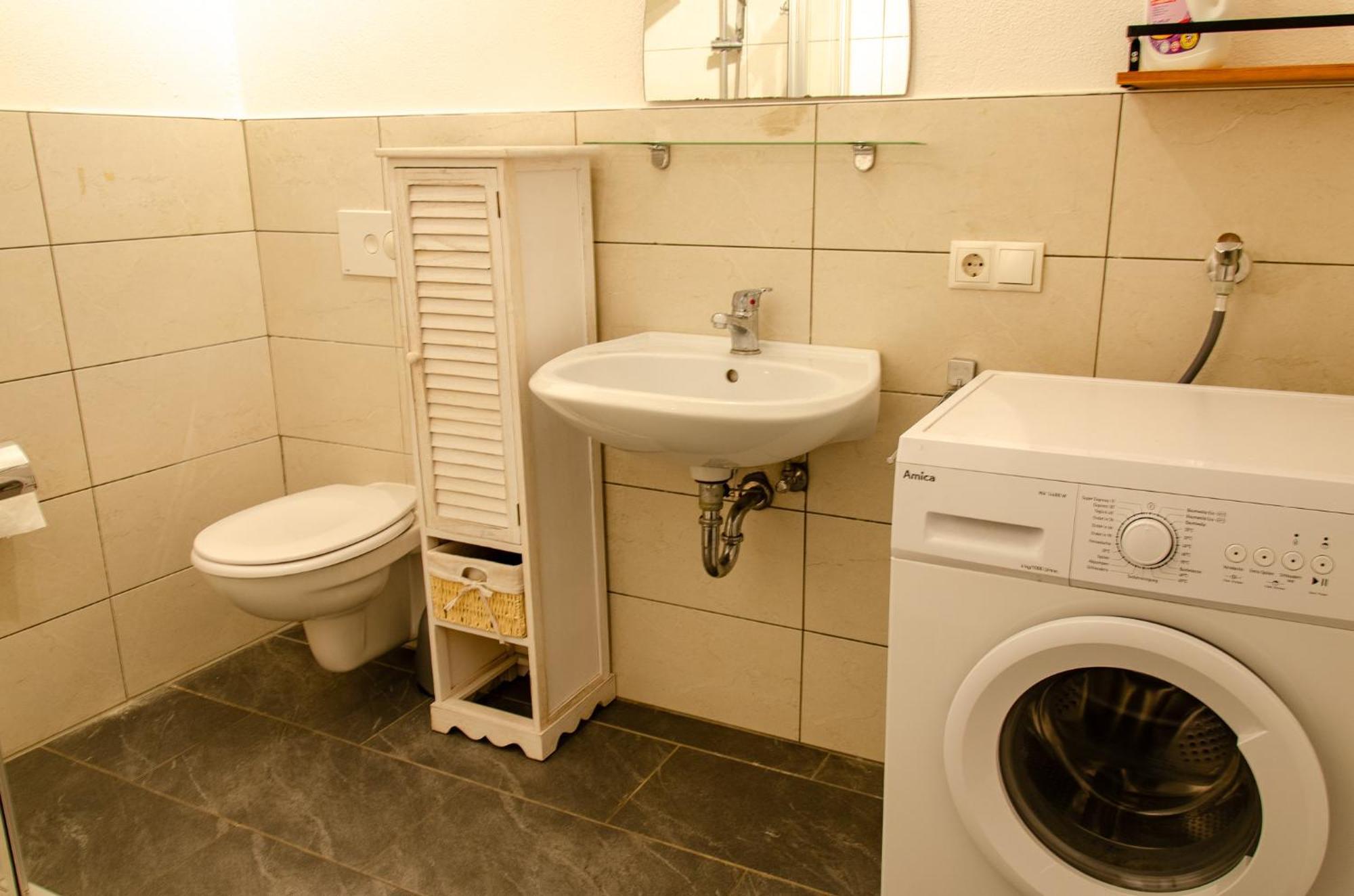 Roomerie Im Zentrum Зулцбах-Розенберг Екстериор снимка